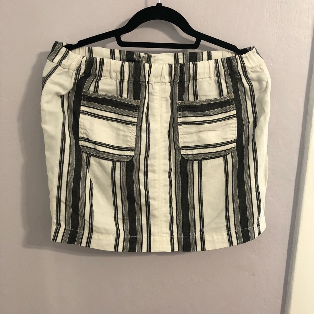 Calvin Klein Skirt - Picture 5 of 6